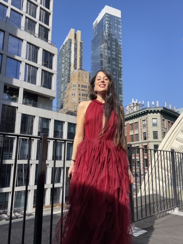 Vestido Burdeos de Tul y Ondas - Imagen 5