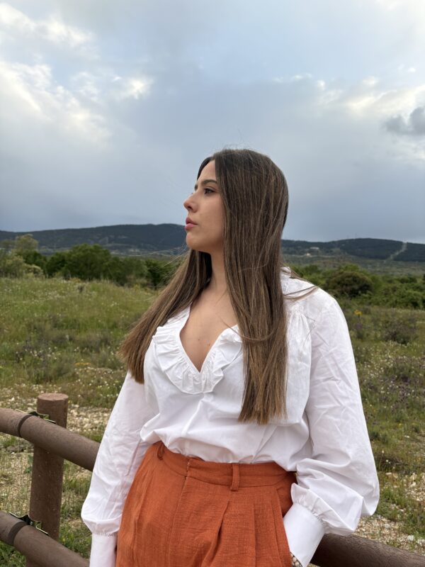 Camisa Victoriana Blanca de Algodón - Imagen 3